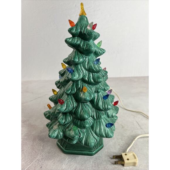Vintage 70s Ceramic Hand painted Lighted Christmas Tree With Base Works - Picture 2 of 16